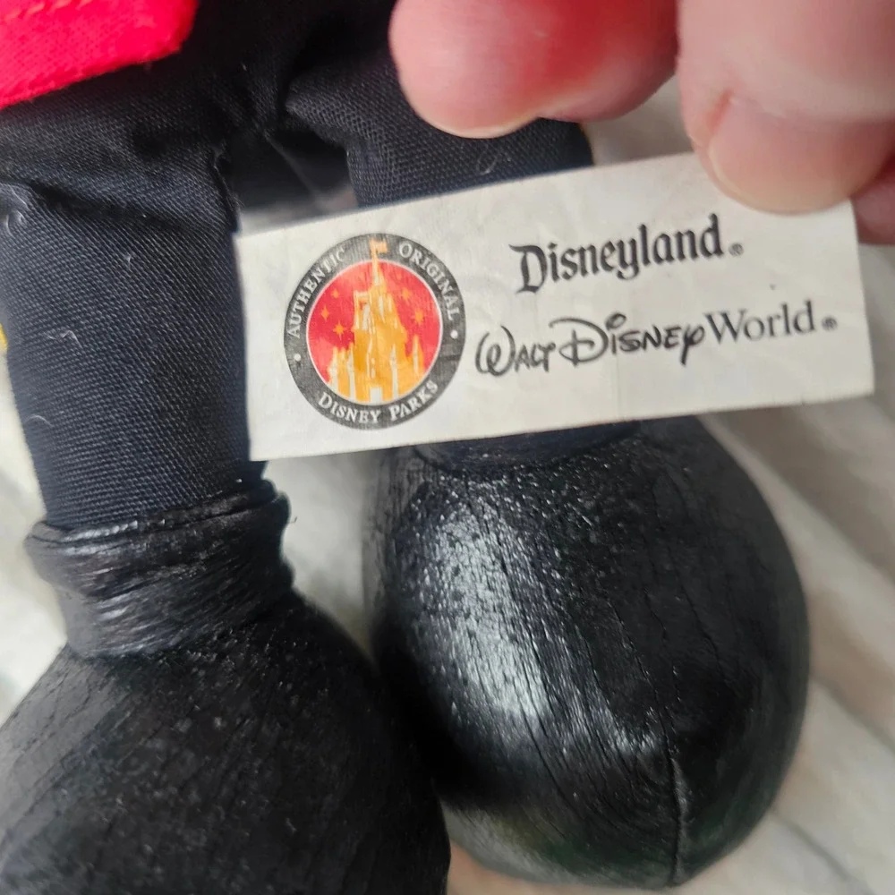 Disney Parks Mickey Mouse Plush Royal Guard Union Jack Flag‎ Epcot UK Souvenir